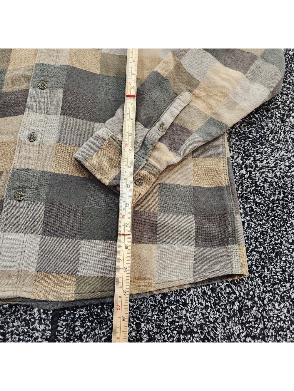 Kuhl Mens Medium M Button Down Flannel Shirt Plaid Check Earth Tone Hiking - Picture 5 of 9